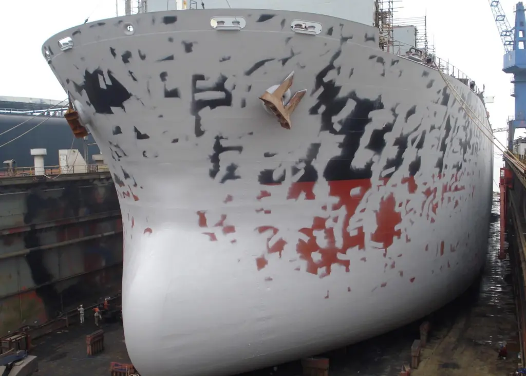 One of Portlines’ bulk carriers undergoing hull recoating as part of the Flagship HCA trials