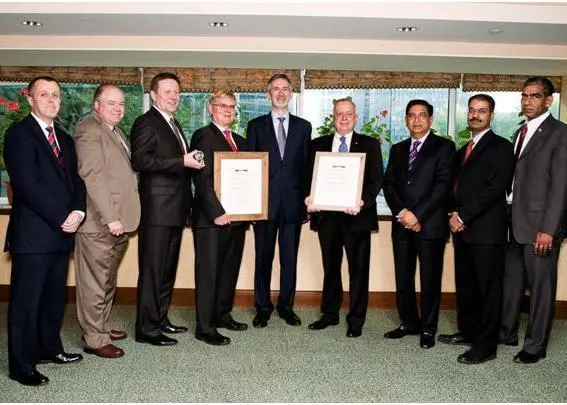 Vickers recently made a presentation to Fednav in Canada to mark the 1,000th vessel to use its biodegradable oils