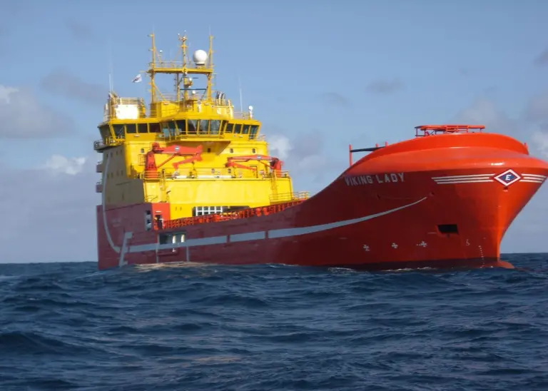 ‘Viking Lady’, which has already demonstrated ‘green’ ship power technology through the use of a gas-diesel electric power system supplemented by a fuel cell, is to be fitted with a battery pack, of about 0.5MWh capacity, as a demonstration of t...