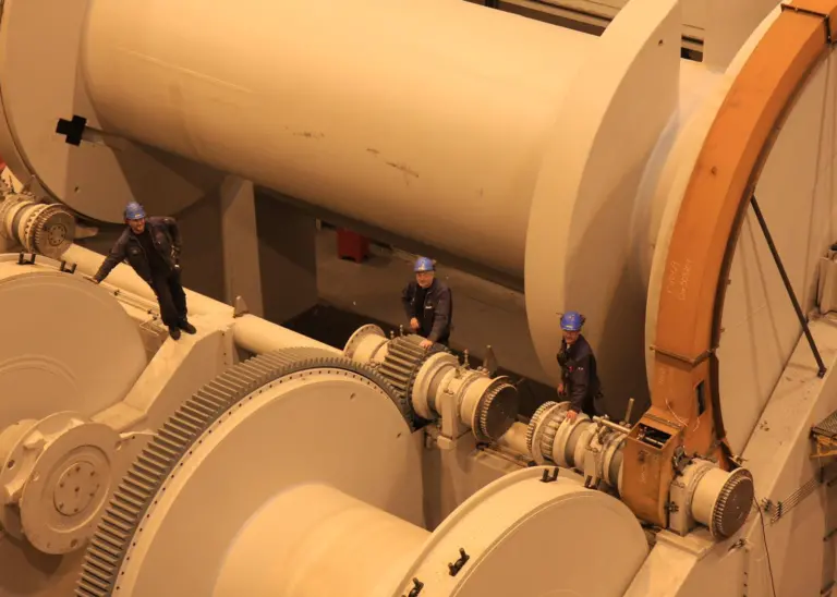 IP Huse manufactures 500 tonne anchor handling winches, a specialise market