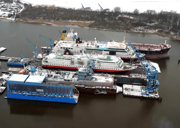 Hurtigruten and others fill BREDO docks