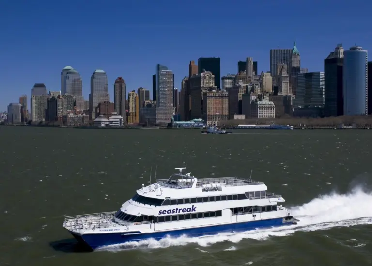 The Seastreak ferry ‘Wall Street’ which achieved 32% fuel savings, a 2 knot speed increase, and lower emissions by changing from waterjets to a Servogear CP system