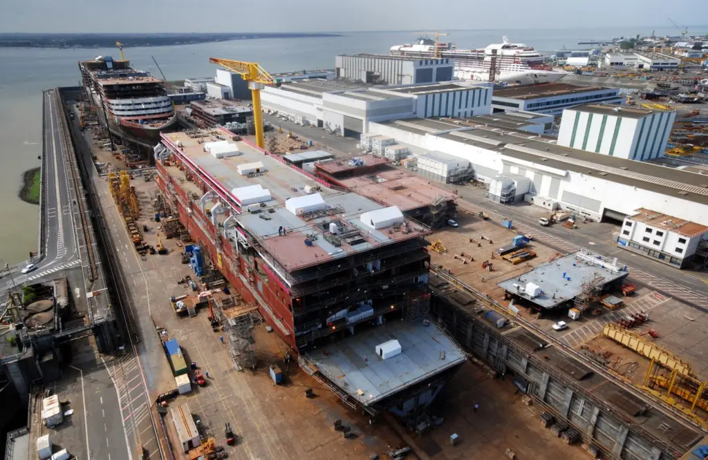 The Saint-Nazaire yard in France is to build a fourth Oasis cruise ship for Royal Caribbean