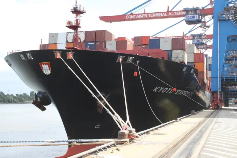 Hapag-Lloyd has achieved significant energy savings on the 8,749 teu Kyoto Express since installing spee-controlled cooling water pumps