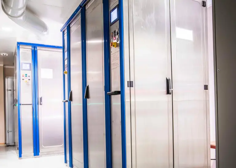 The DC Hub enables generators to run at optimal efficiency with batteries picking up any excess load
