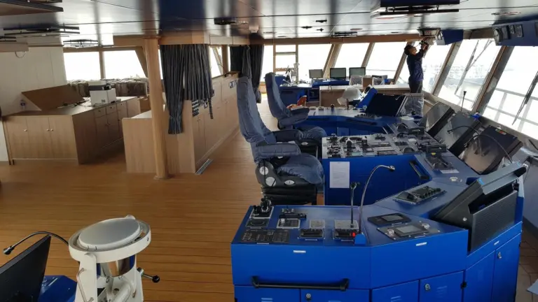 The high-visibility wheelhouse on 'Fure Vinga'