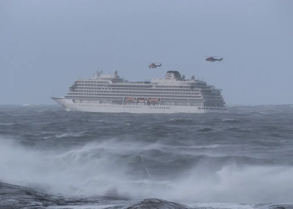NTNU researchers noted that there were a number of technical precursors before the Viking Sky blackout. (credit: CHC)