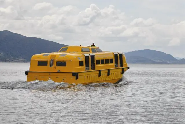 The 370-person lifeboat developed by Schat Harding for the latest large cruise ships