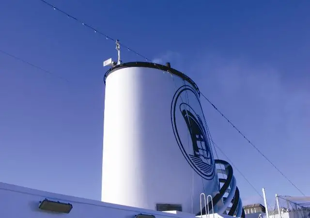 Hamworthy Krystallon scrubber in operation within a ship stack