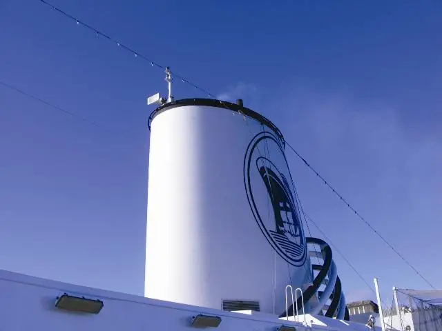 Hamworthy Krystallon scrubber in operation within a ship stack