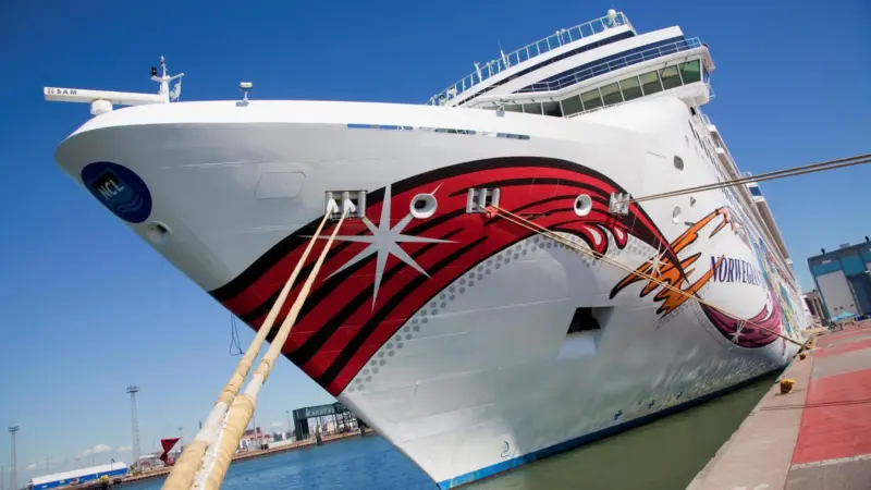 Norwegian Jewel is the first NCL vessel  with Eniram DTA deployed. Fleetwide deployment followed successful tests. (photo: Peter Forsgård)