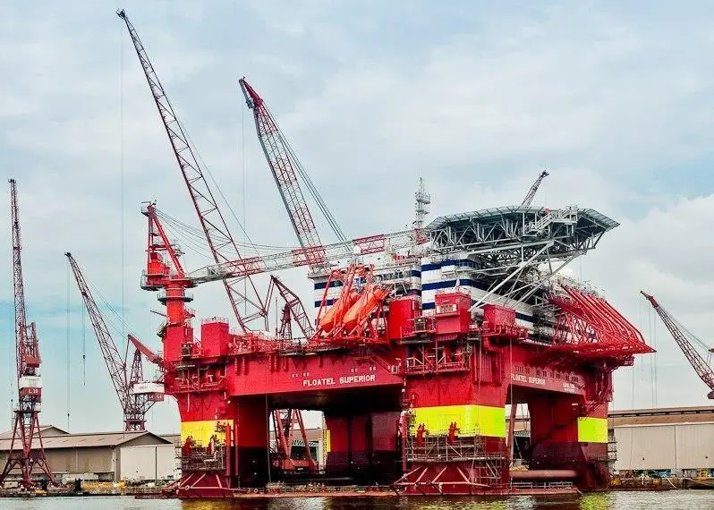 Floatel Superior was delivered early by Keppel FELS