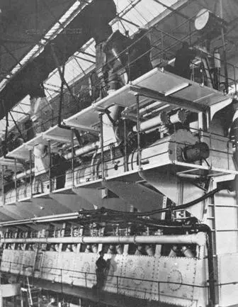 An Akers–B&W 9-cylinder 15,000 bhp opposed-piston engine on test in 1960, destined for a Norwegian tanker