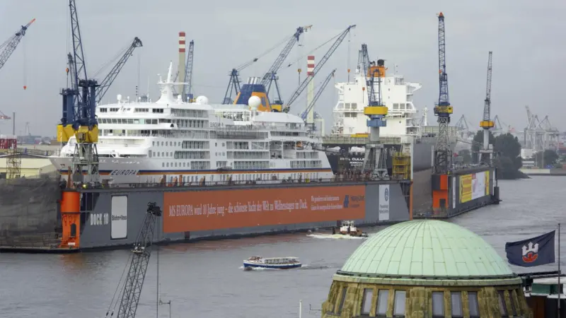 The sale of Blohm & Voss to Abu Dhabi has now been inked