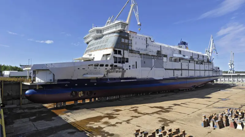 Spirit of Britain prior to her launch at STX Europe’s Rauma shipyard