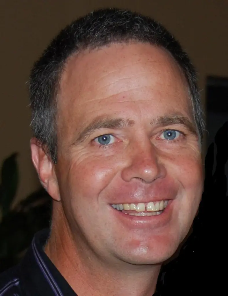 Russell Dinwoodie