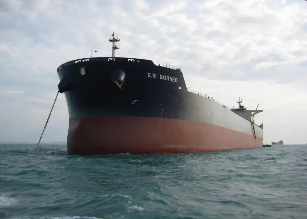 The E.R. Borneo, an earlier sistership to the E.R. Bayern