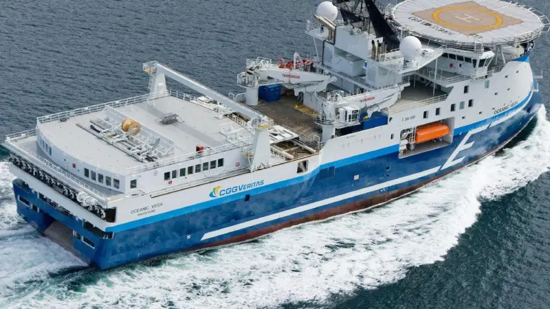 Stern view of the seismic research vessel Oceanic Vega