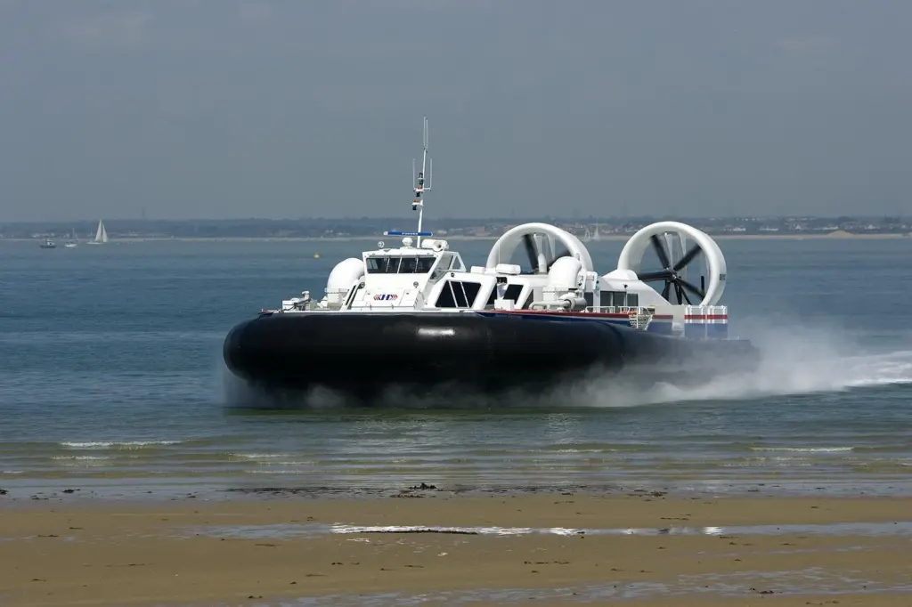 ‘Solent Express’, now able to provide a faster ferry service