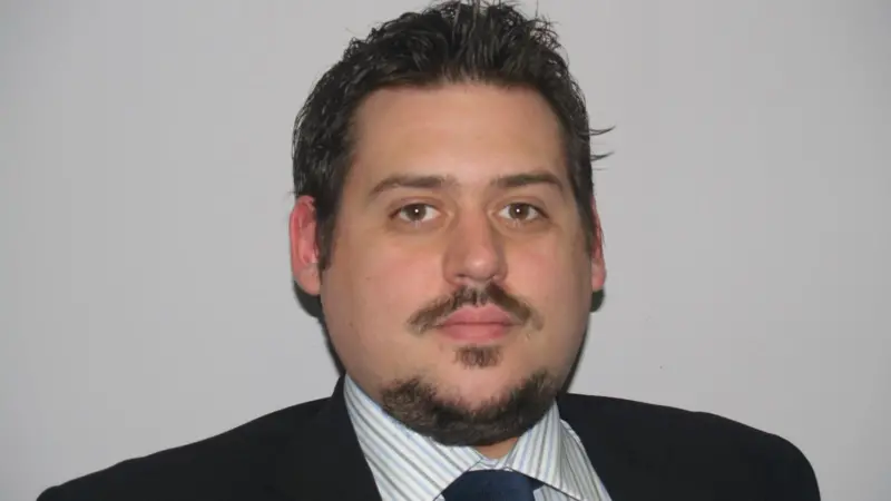 Michael Green, technical manager of Lintec
