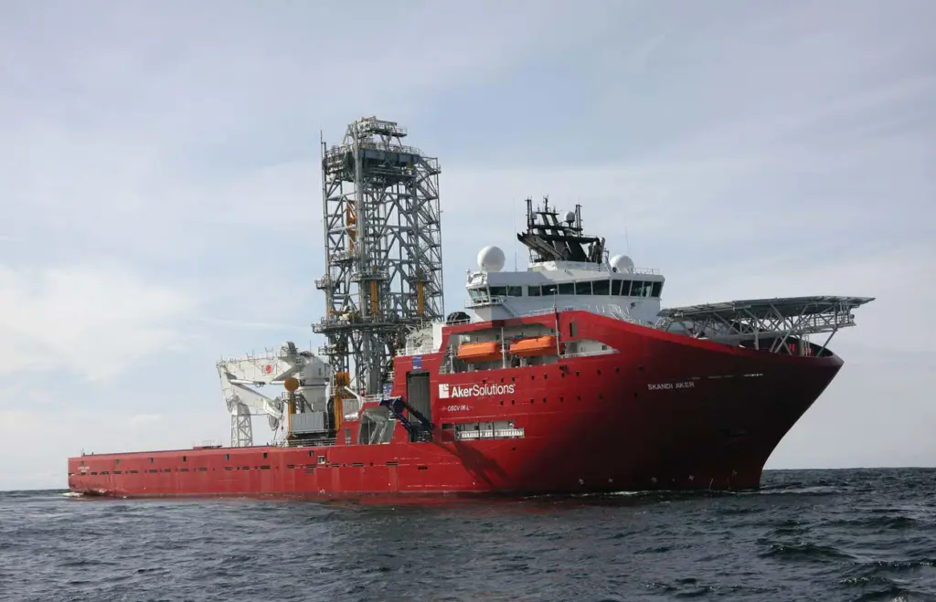 ‘Skandi Aker’ running her sea trials