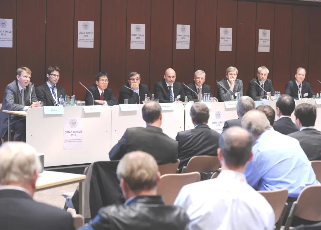The panel at the 2010 CIMAC circle in Hamburg