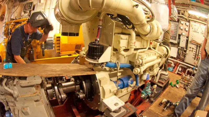 One of the tug’s two Cummins KTA19 M main engines
