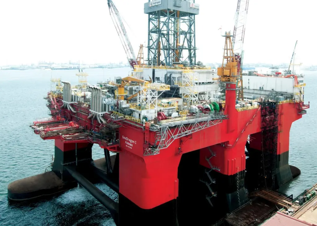 ‘SeaDragon I’ ultra-deepwater dynamic positioning semi-submersible drilling rig