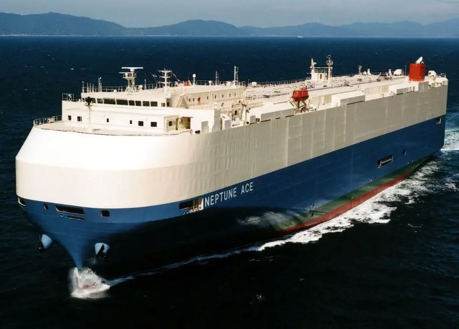 ‘Neptune Ace’ is the first MOL vessel to be coated with low-friction hull paint