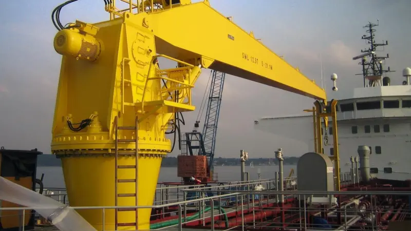 An Acta offshore crane