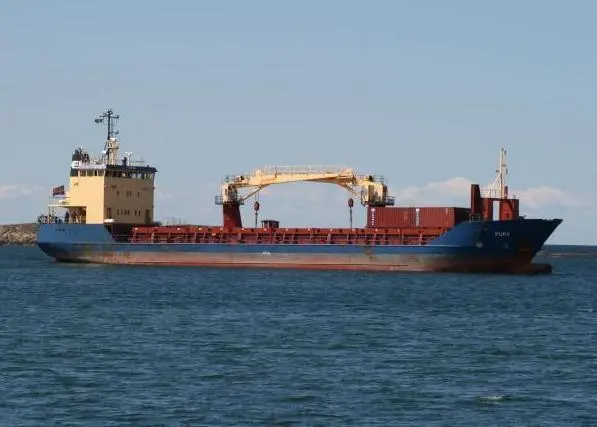 Nuclear fuel carrier 'Puma' – disaster avoided through use of a magnetic patch
