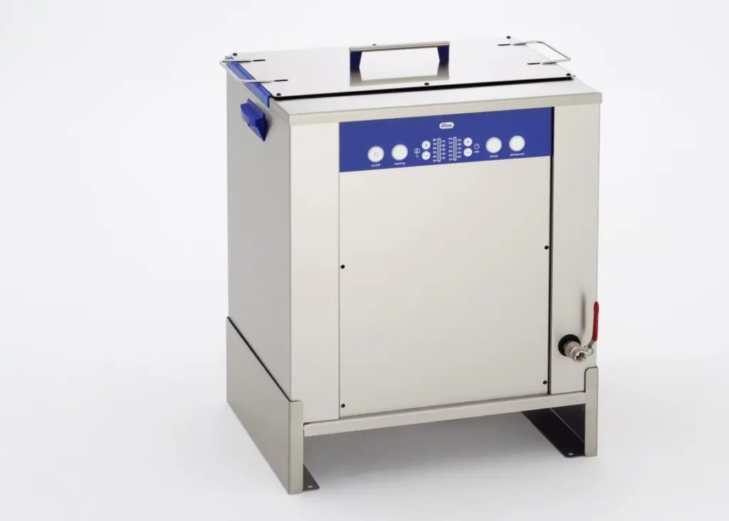 New Unitor ultrasonic cleaning tank from Wilhelmsen Ships Service