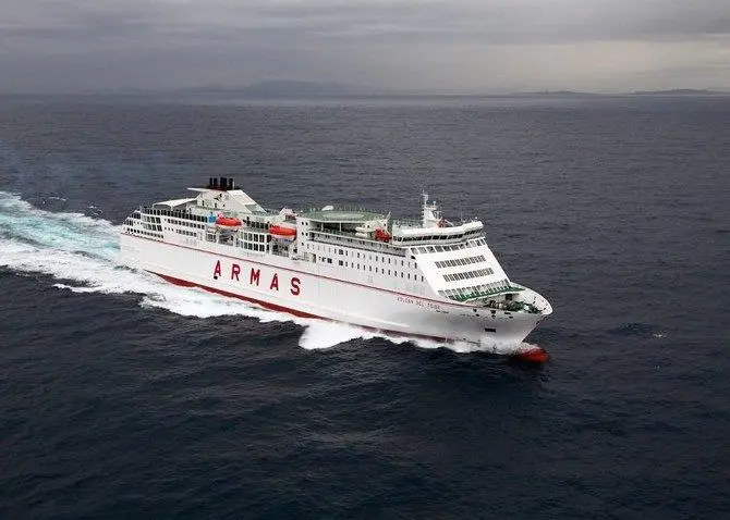 ‘Volcan del Teide’ running her sea trials