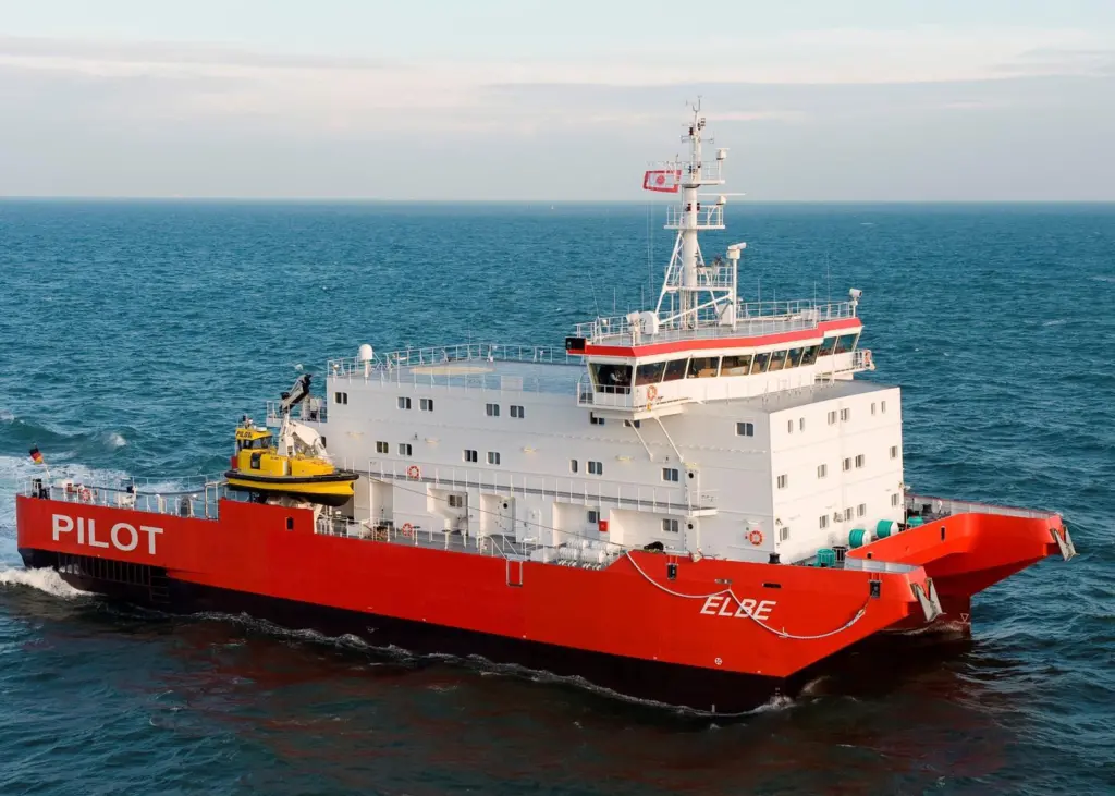 The new pilot station vessel ‘Elbe’