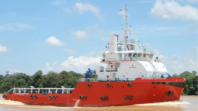 ‘Offshore Surveyor’ (Photo courtesy of Eastern Marine Shipbuilding)
