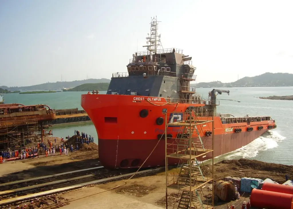 The ‘Olympus Crest’ being launched at Drydocks World Nanindah facility