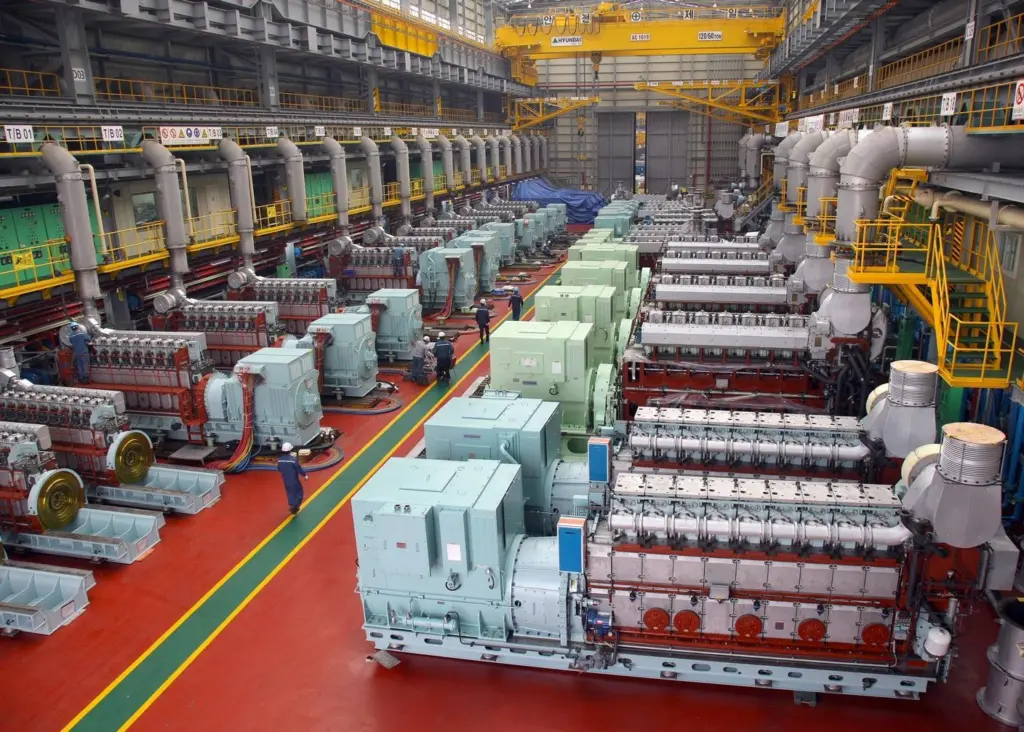 Hyundai Heavy’s HiMSEN engine production line
