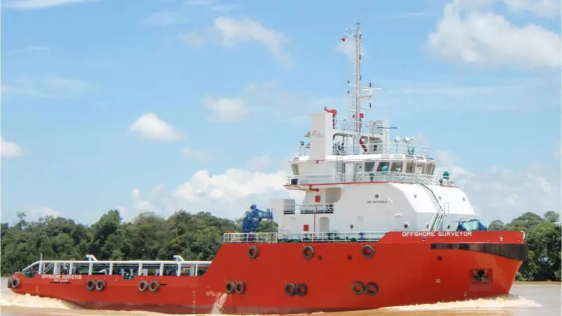 ‘Offshore Surveyor’ (Eastern Marine Shipbuilding)