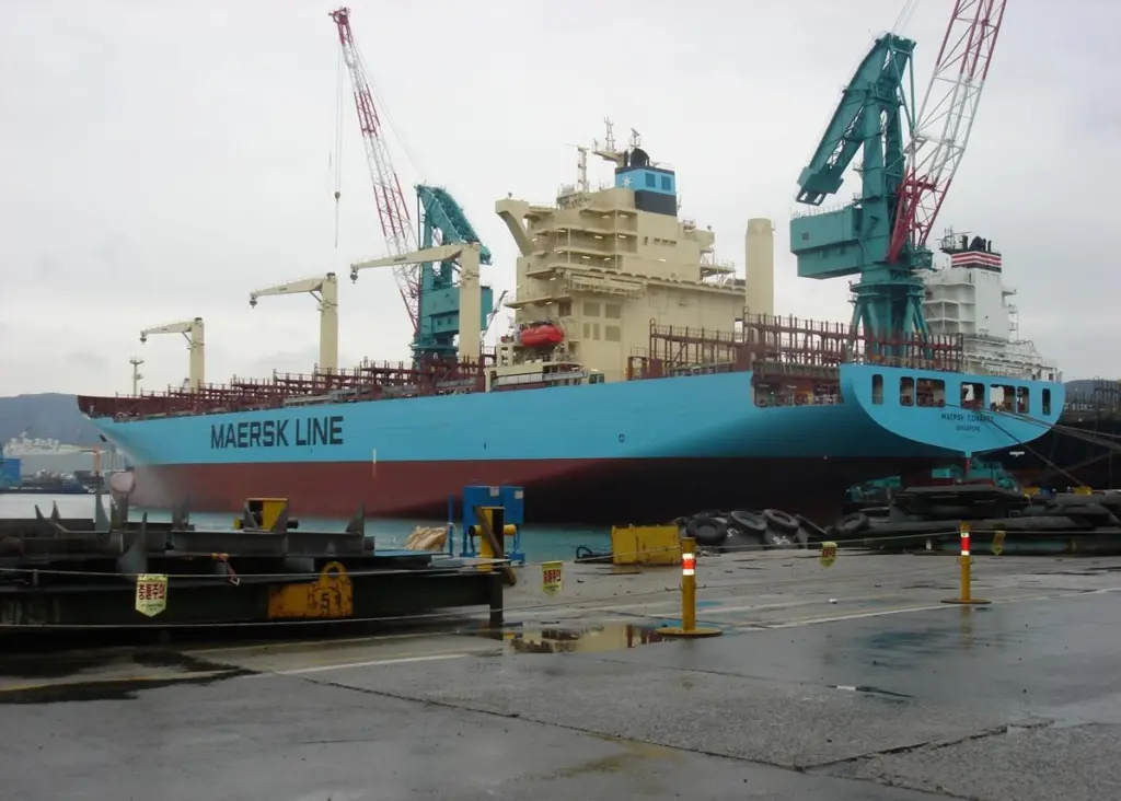 The 6S80ME-C9 engine is bound for the Maersk Line’s 4,500 TEU container vessel, pictured here at Hyundai Heavy Industries