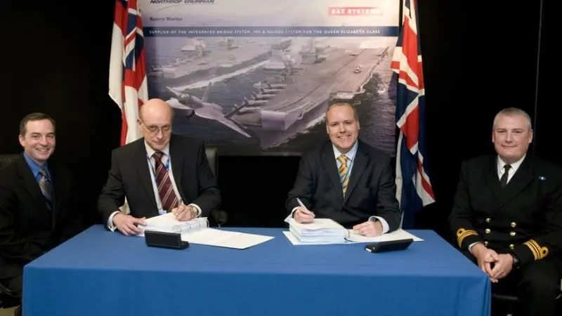 Signing the QE carrier navigation contract