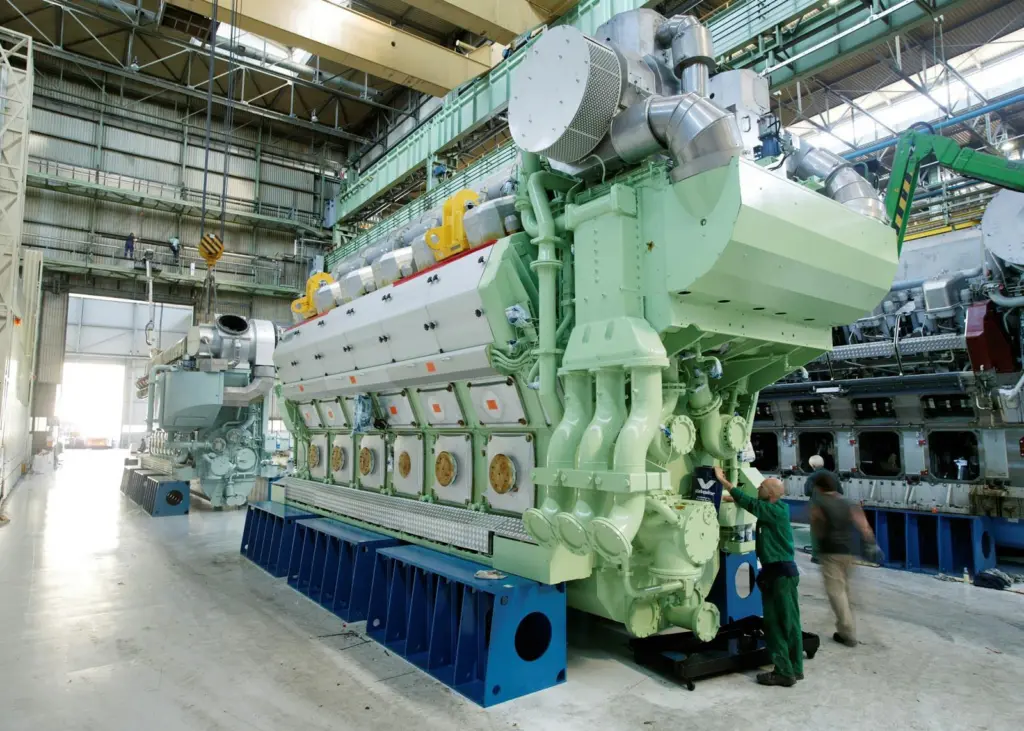 Wärtsilä 50 dual fuel engine for LNG and normal fuel operation