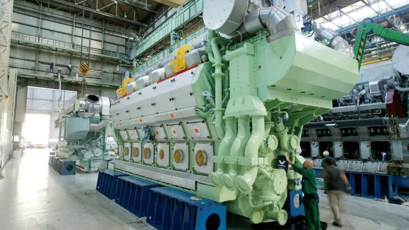 Wärtsilä 50 dual fuel engine for LNG and normal fuel operation