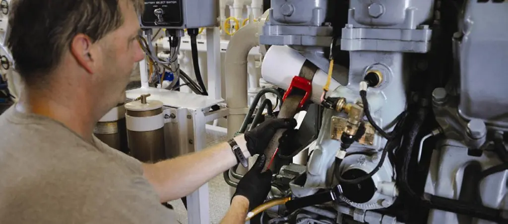 Oil and filter change intervals can be extended by using high-grade oils, centrifugal oil filters and doing regular oil analysis (Picture: MTU)
