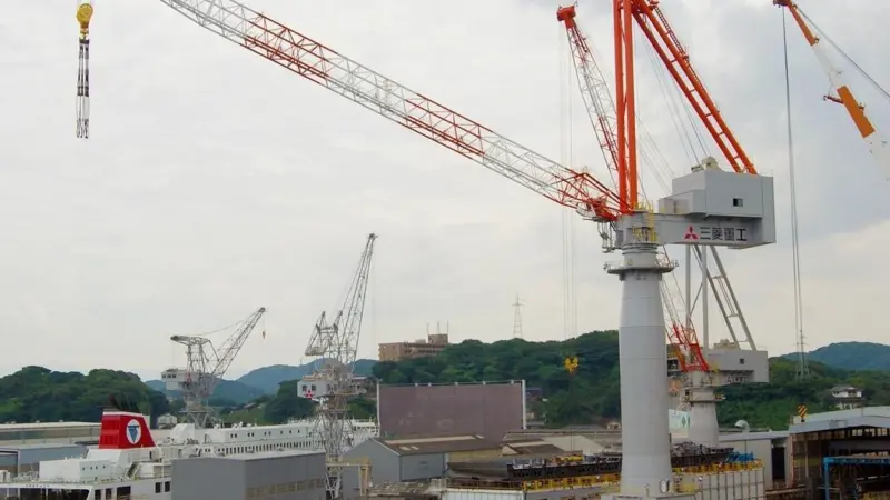 MHI’s 300-ton jib crane