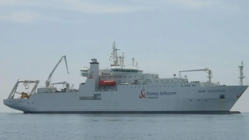Cable ships provide a typical application for VSAT systems