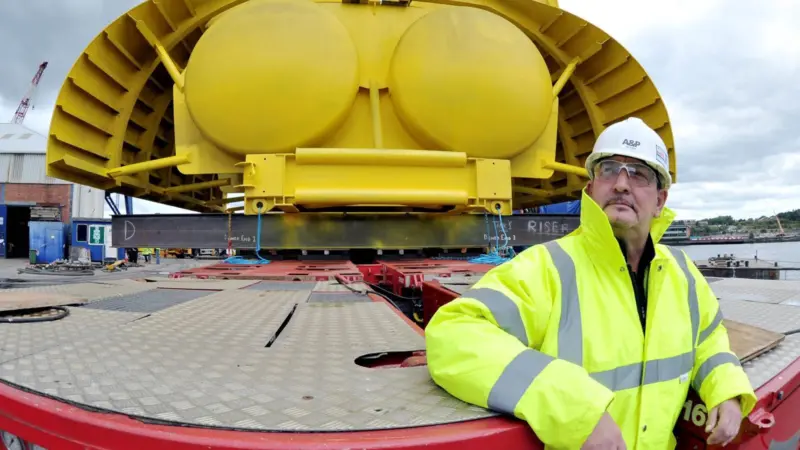 The subsea mid water arch prepares to leave the A&P Tyne yard