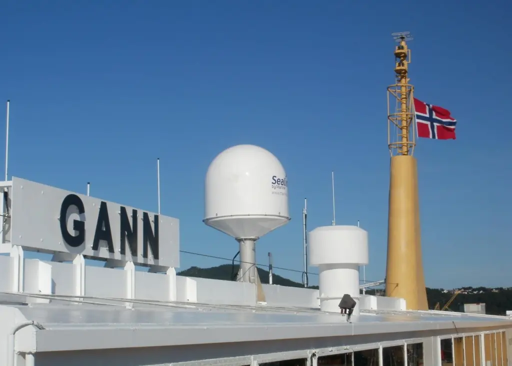 Marlink’s Sealink VSAT hardware onboard the ‘Gann’