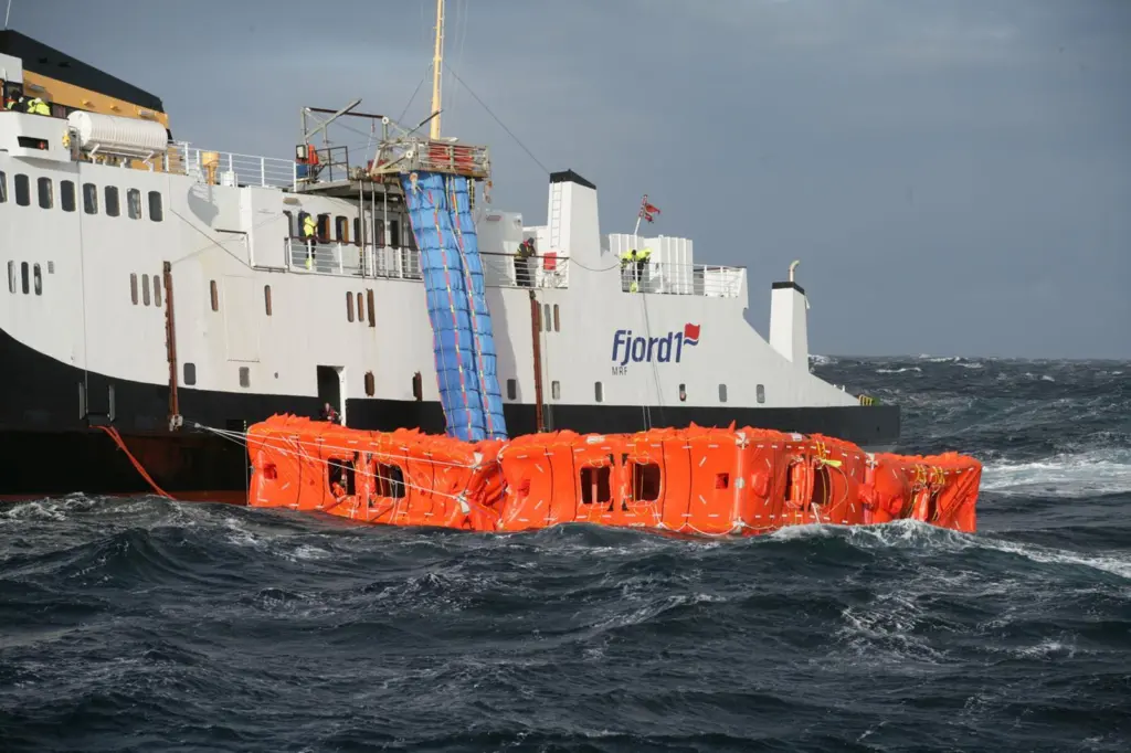 Marin-Ark MES deployed alongside a ferry