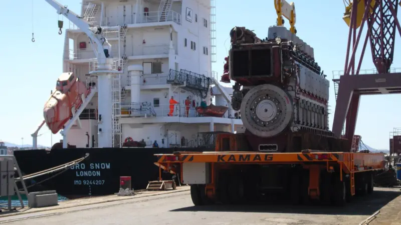 ‘Euro Snow’ main engine ready to be installed after repairs