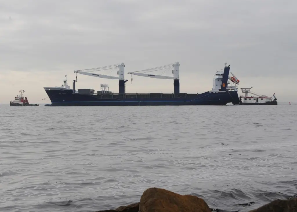 Global Seatrade heavy-lift vessel ‘Atlantic’ is being outfitted with a se@FLEX communications platform from Globecomm Maritime